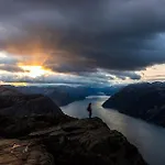 Kemping Hikers Camp, Part Of Preikestolen Basecamp